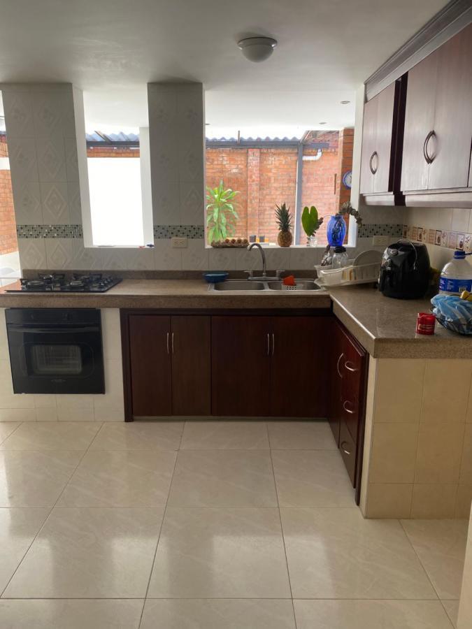 Alma Rh Villa Cali Buitenkant foto